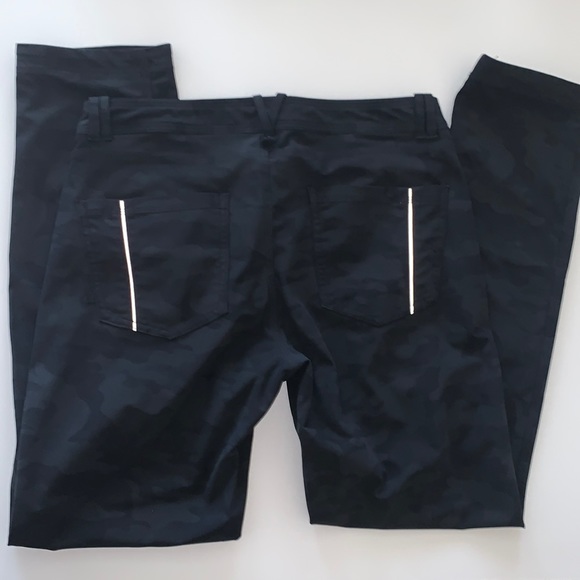 Lululemon Camo Daytrip Pants 6 - Picture 3 of 7
